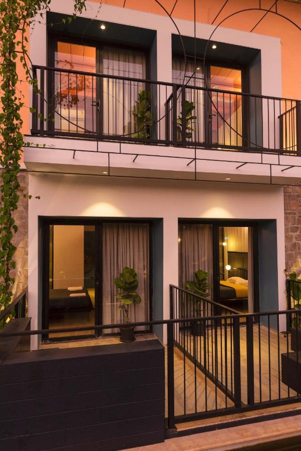 East India House Hotel Gorai Exterior foto